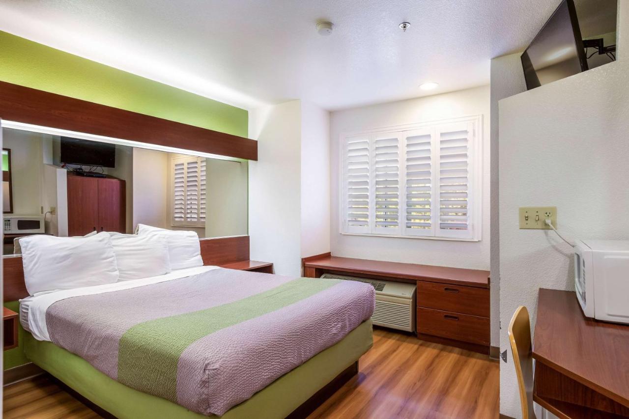 Motel 6-Dixon, Ca Eksteriør billede